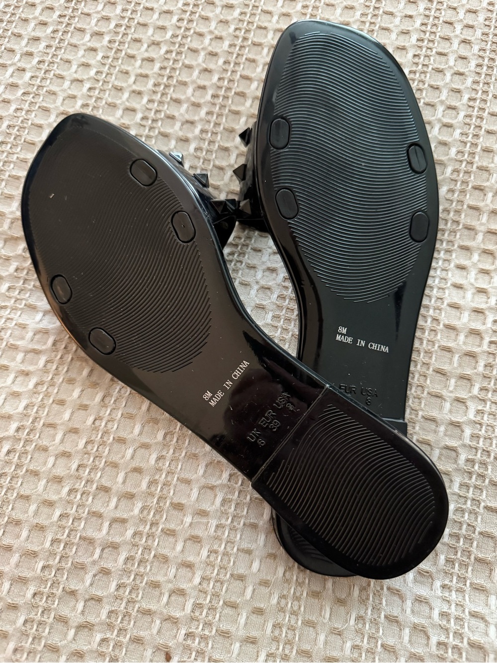 Steve Madden Black Patent Stud Slide Sandals- Jelly Sandals, - Picture 2 of 2